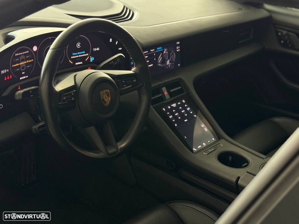 Porsche Taycan Standard - 15