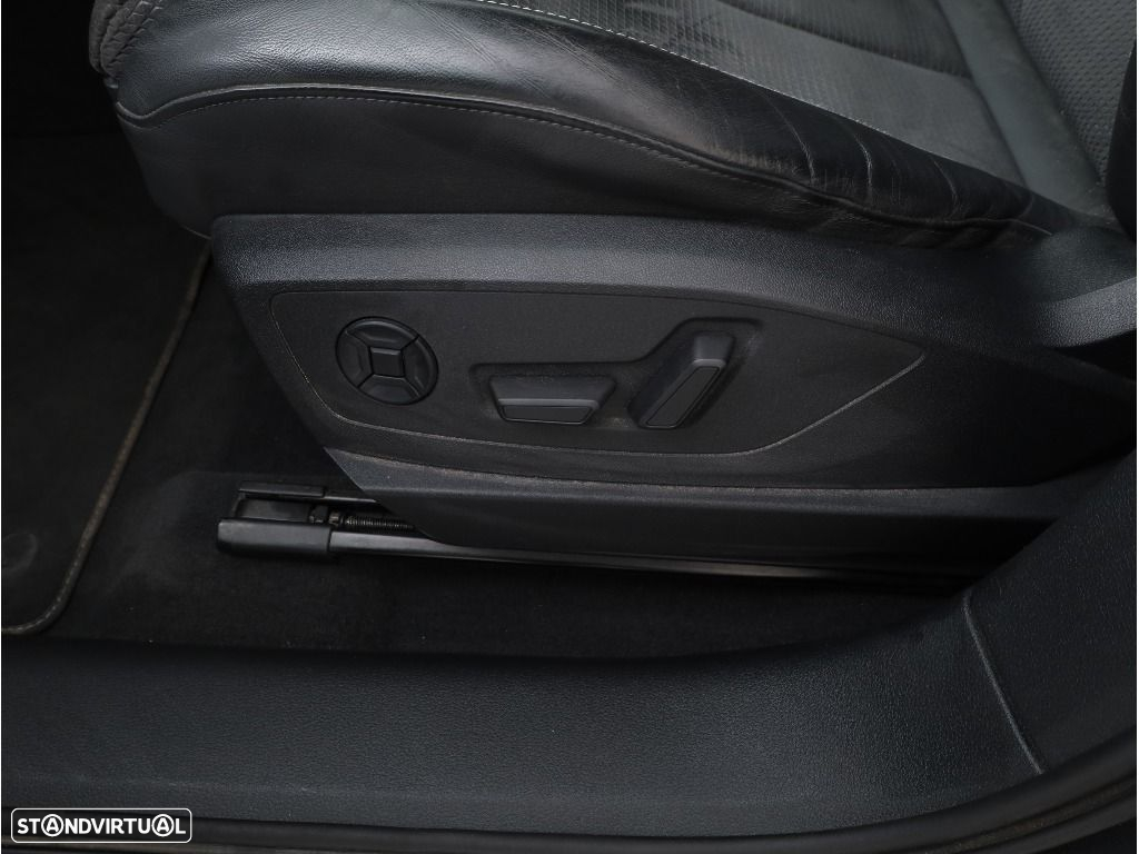 Audi e-tron Sportback 55 quattro S line - 32