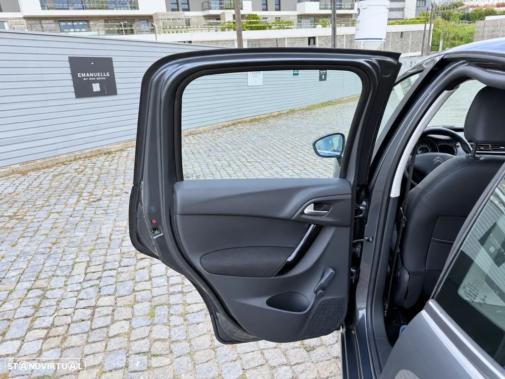 Citroën C3 1.6 BlueHDi Exclusive - 33