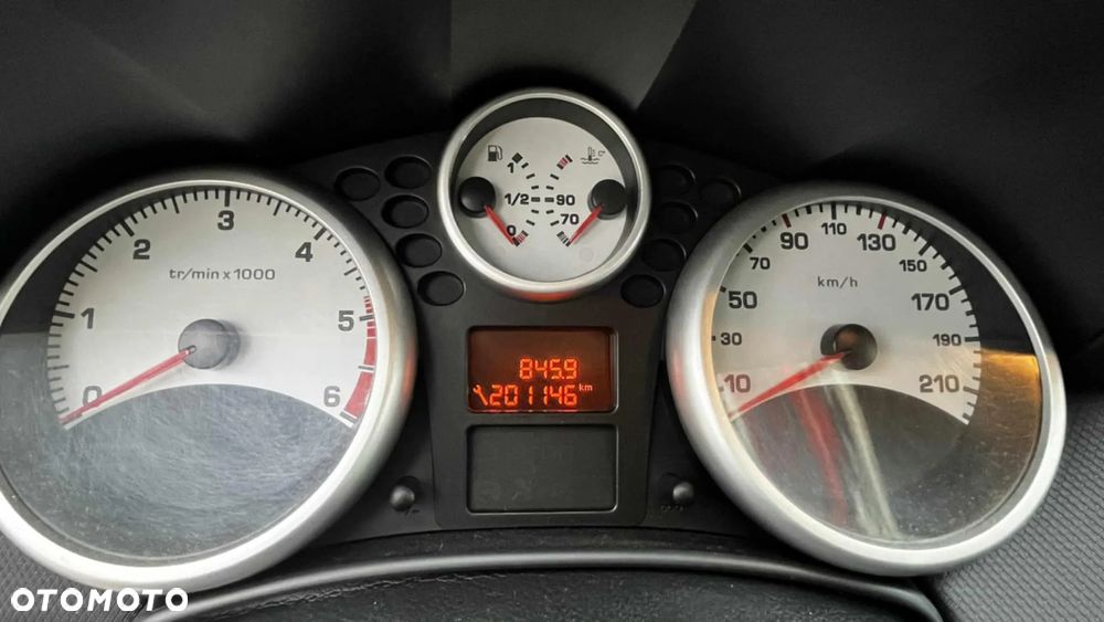 Peugeot 207 1.6 HDi Trendy 99g - 5