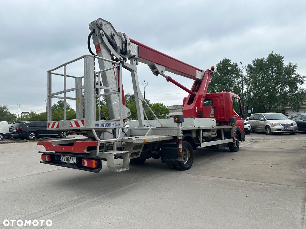 Nissan CABSTAR NT400 - 3