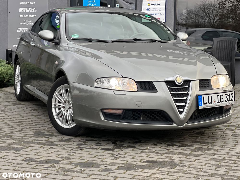 Alfa Romeo GT 2.0 JTS Distinctive Collezione - 19