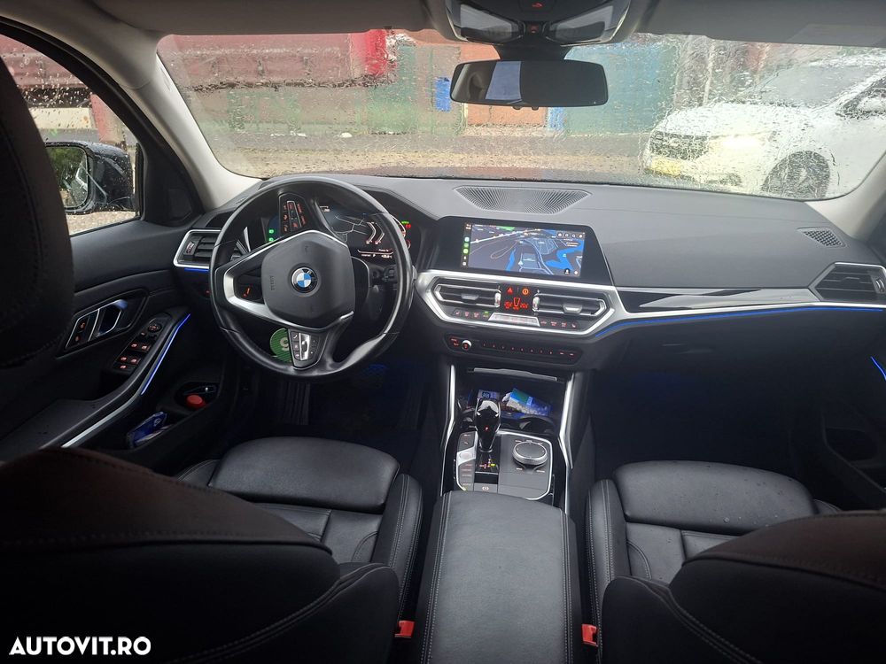 BMW Seria 3 320d xDrive Aut. Luxury Line - 8