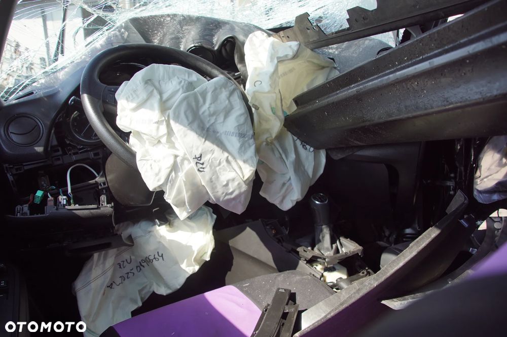 Auto na części - Suzuki Vitara II 1.6 16V 120 KM M16A 20008-54P34 ZCE 2017R Silnik Skrzynia Drzwi Szyba Błotnik Zderzak Lampa Klapa Lusterko Klamka Deska Kokpit Sterownik Moduł Czujnik Licznik Lewarek Kierownica - 15