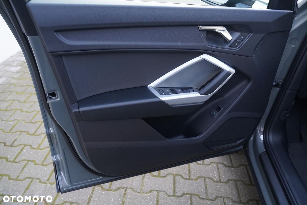 Audi Q3 35 TFSI mHEV S tronic - 10