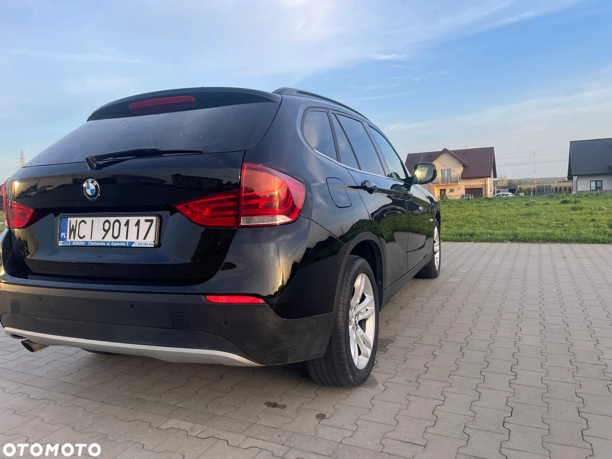 BMW X1 sDrive18d - 11