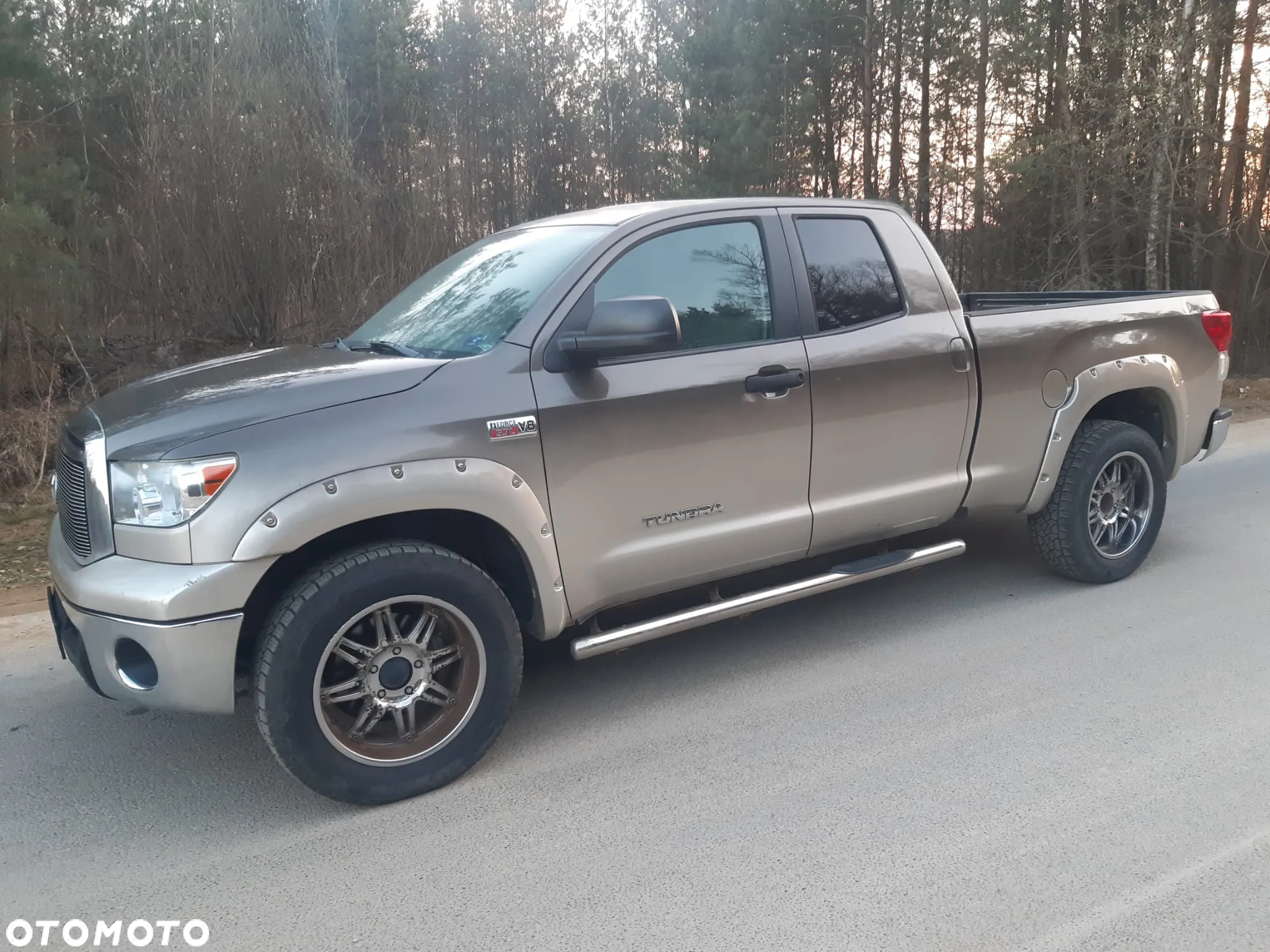 Toyota Tundra - 5