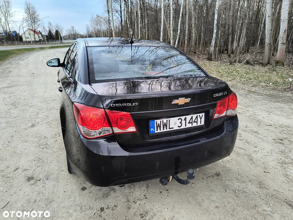 Chevrolet Cruze 1.8 LS - 10