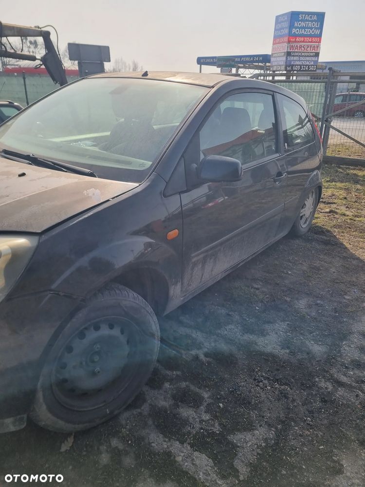 Ford Fiesta mk5 1.6 duratec 100km lakier panther black D2 na części - 7