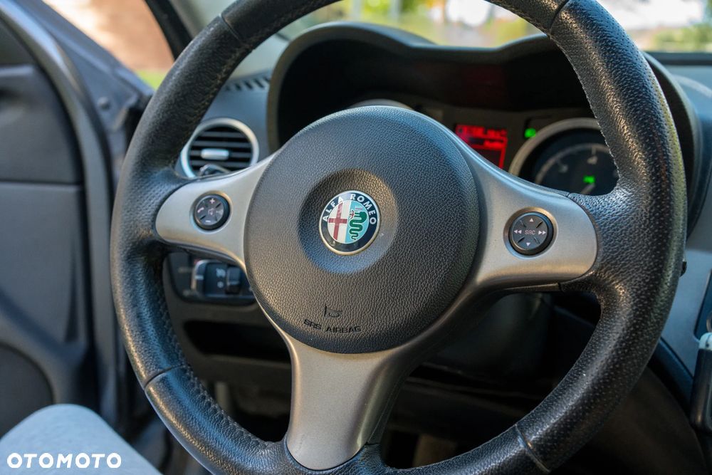 Alfa Romeo 159 2.0 JTDM 16V DPF Turismo - 14