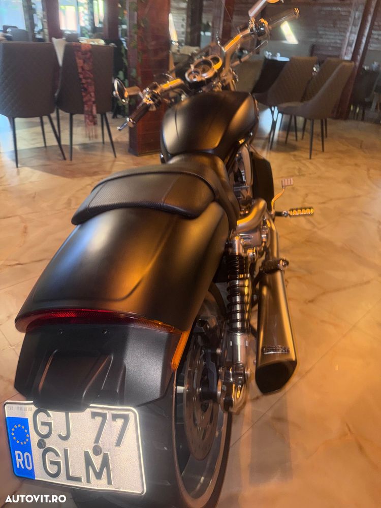 Harley-Davidson V-Rod Muscle - 13