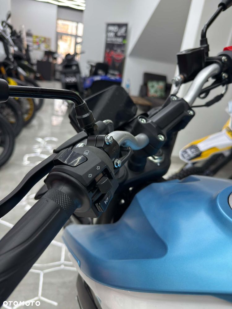 VOGE R125 - 12