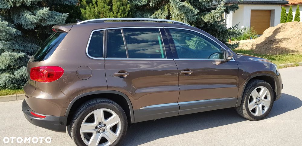 Volkswagen Tiguan 2.0 TDI DPF 4Motion BlueMotion Technology DSG Sport & Style - 11