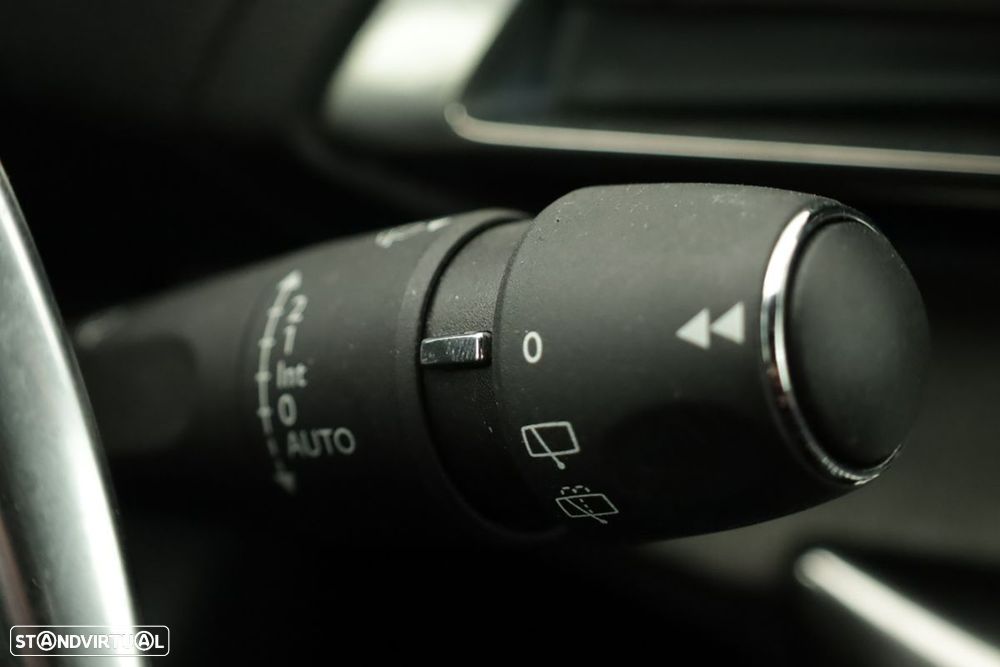 Peugeot 3008 1.6 PureTech GT EAT8 - 20