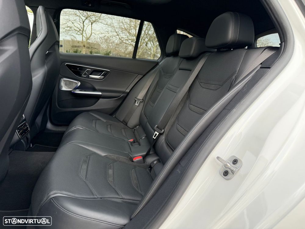 Mercedes-Benz C 63 AMG S E Performance Speedshift MCT9G - 24