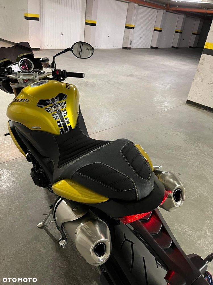 Triumph Speed Triple - 8