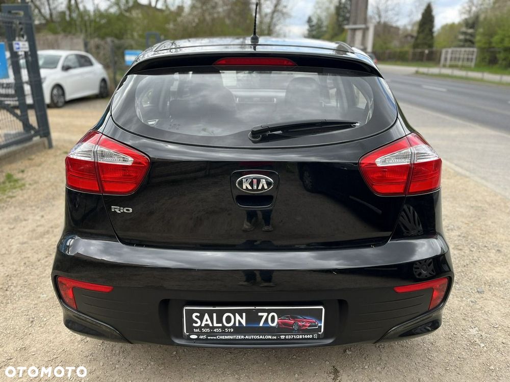 Kia Rio - 6