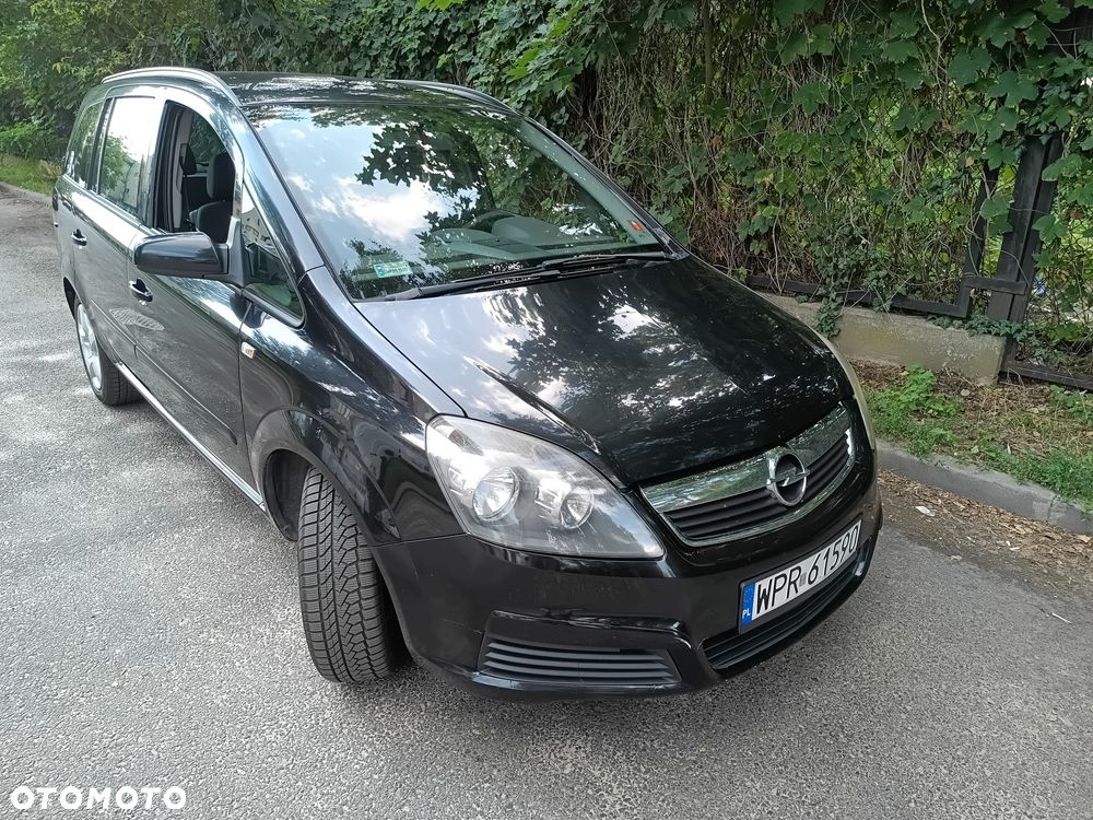 Opel Zafira 1.9 CDTI - 13
