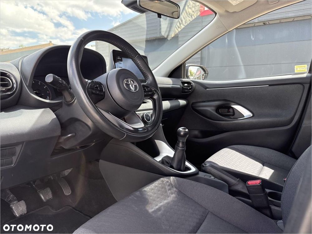 Toyota Yaris 1.0 Comfort - 9