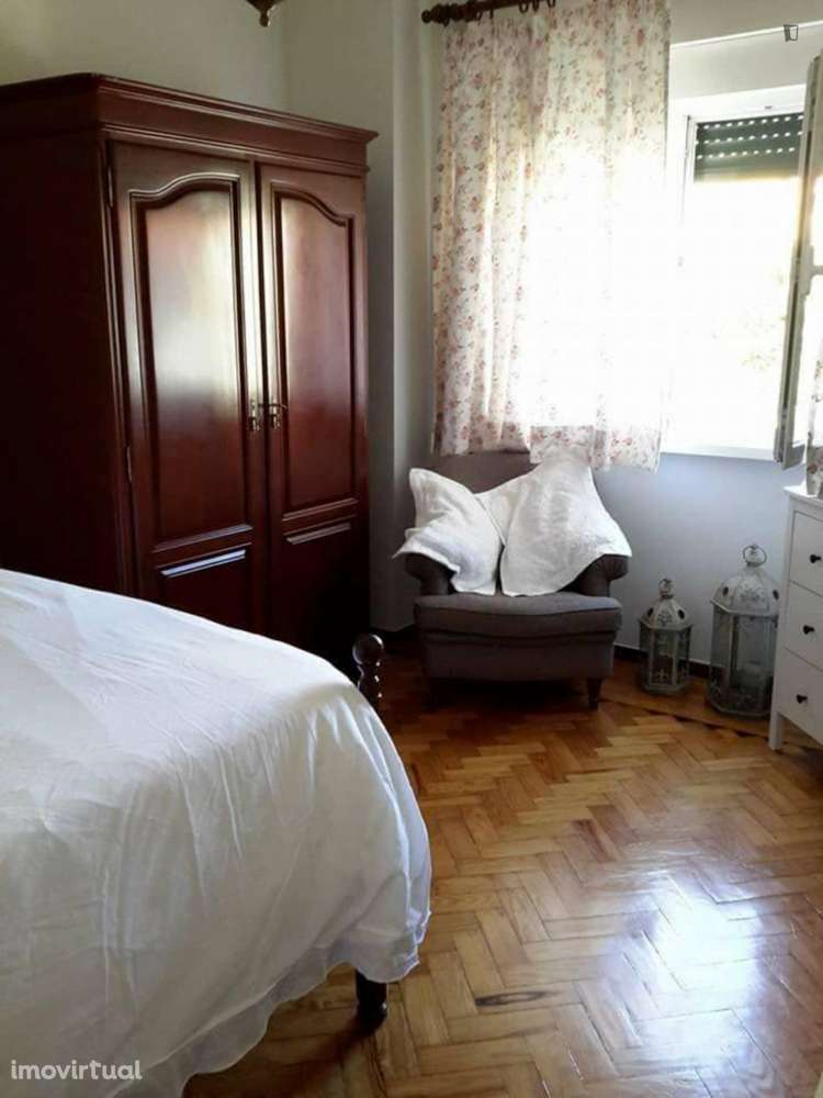 Quarto - localizado em Estoril Lisbon - Grande imagem: 3/13