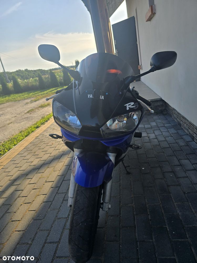 Yamaha R6 - 4