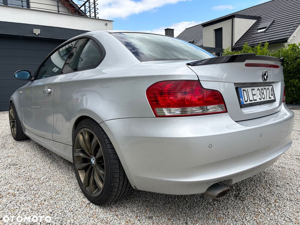 BMW Seria 1 120d - 17