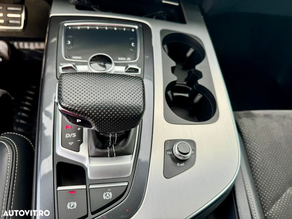 Audi Q7 50 TDI quattro Tiptronic S line - 18