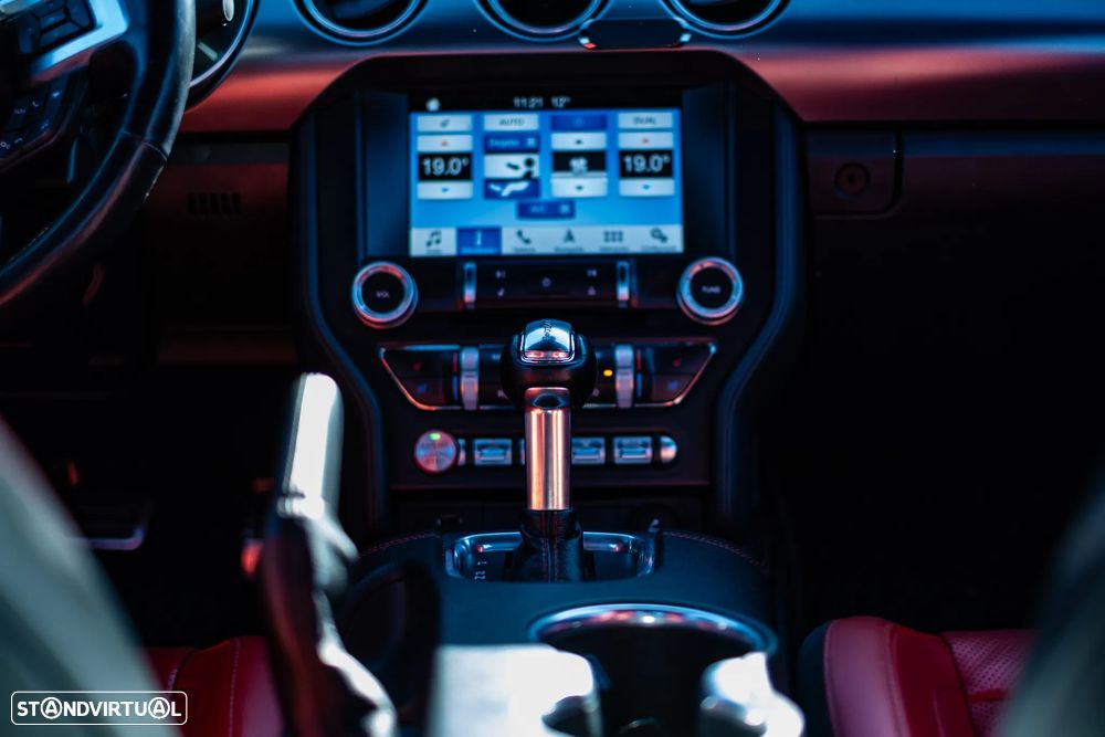 Ford Mustang 2.3i EcoBoost Aut. - 17