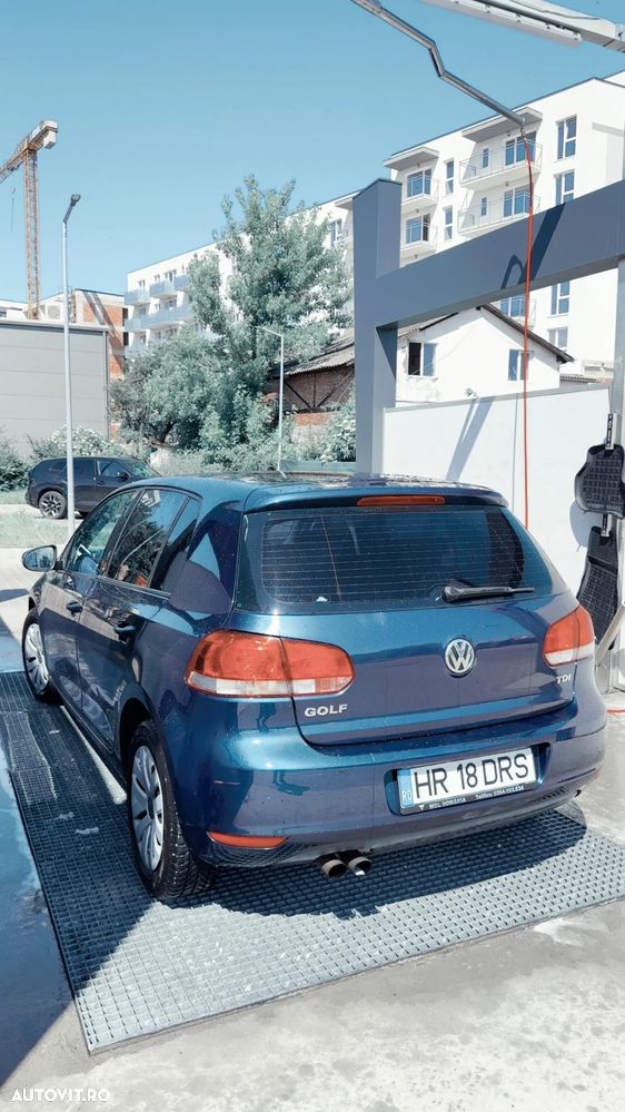 Volkswagen Golf 2.0 TDI Trendline - 12