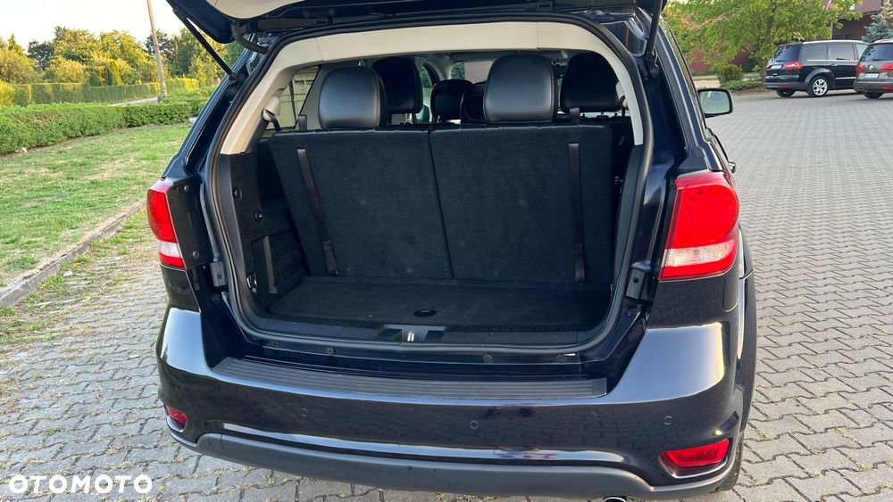 Fiat Freemont 2.0 Multijet 16V DPF Urban - 32