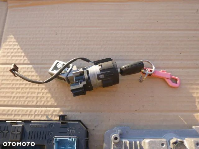 ZESTAW STARTOWY KOMPUTER STACYJKA IMMOBILIZER BSI CITROEN C4 PICASSO 1.6 HDI 0281012980 - 4