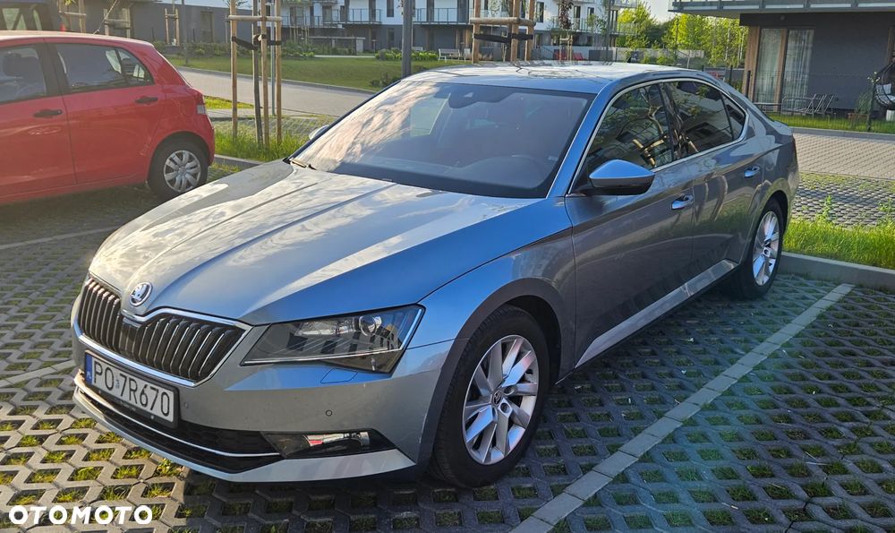 Skoda Superb 2.0 TSI Style DSG - 2