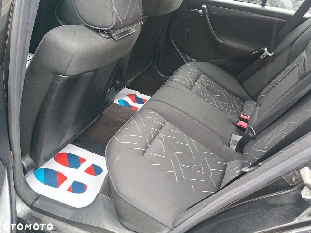 Mercedes-Benz Klasa C - 9