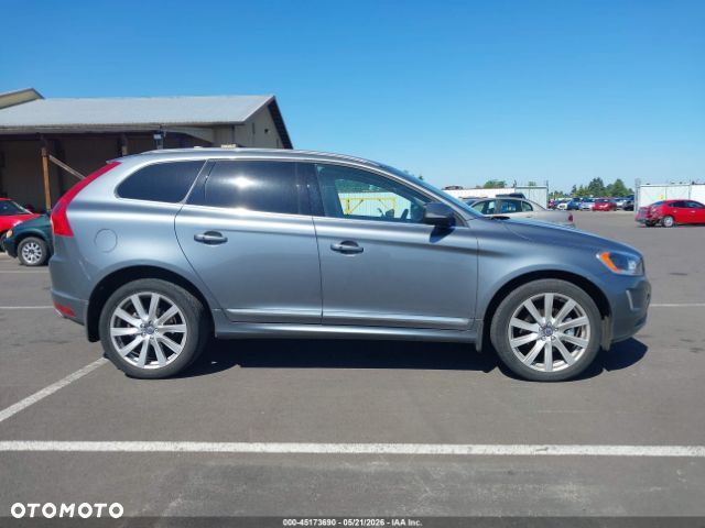 Volvo XC 60 - 8