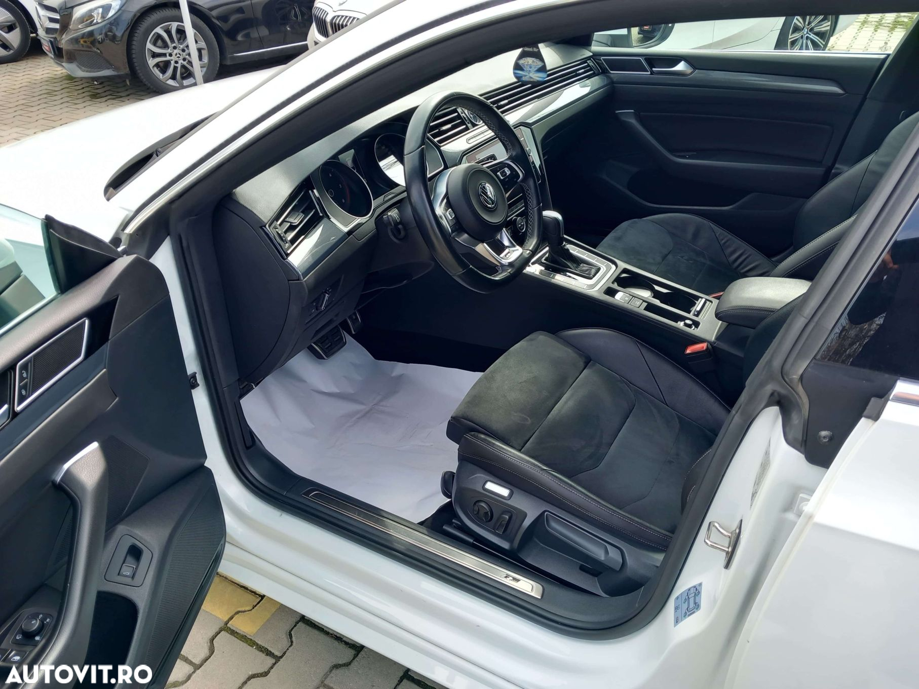 Volkswagen ARTEON - 8