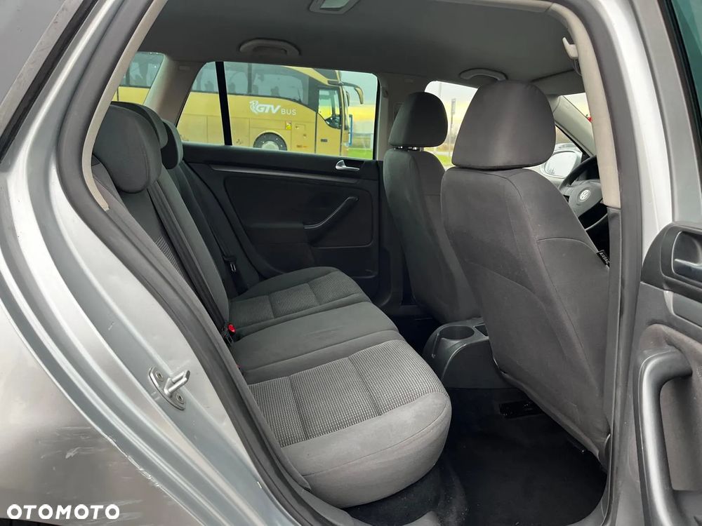 Volkswagen Golf Variant 1.6 Comfortline - 6