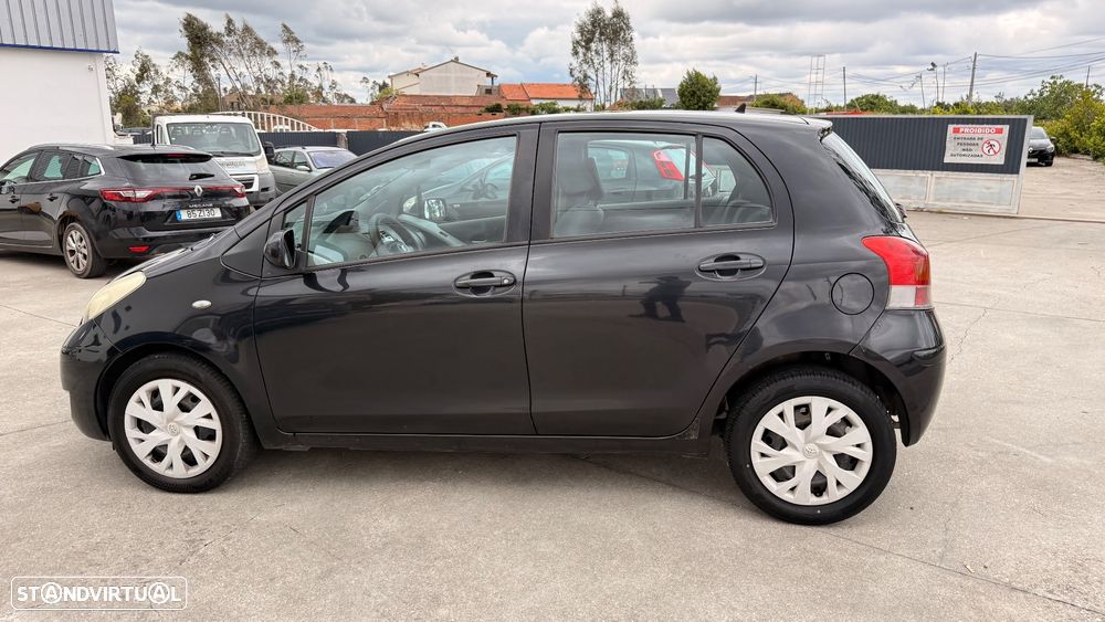 Toyota Yaris 1.4 D-4D Comfort+AC - 8