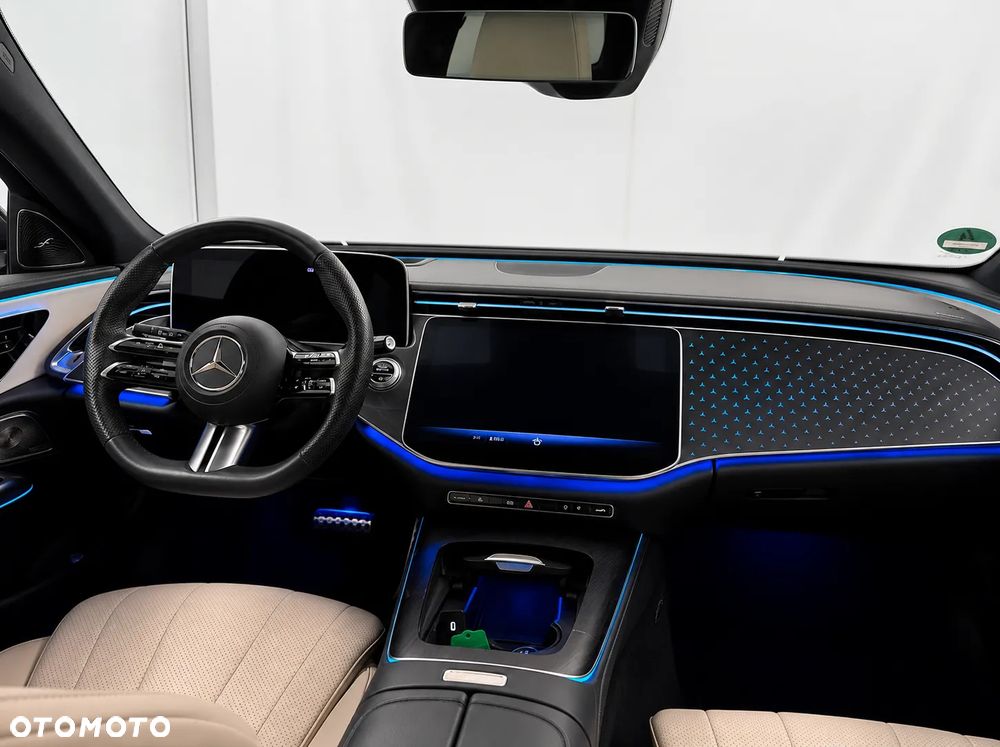 Mercedes-Benz Klasa E 220 d mHEV AMG 9G-Tronic - 5