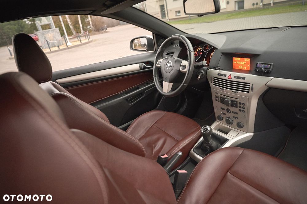 Opel Astra - 38