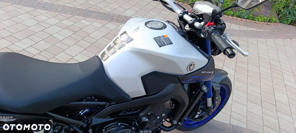 Yamaha MT - 20