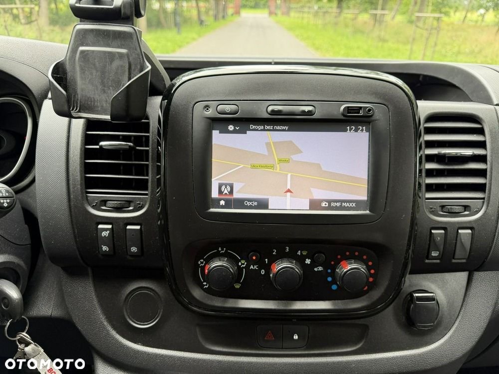 Opel Vivaro - 35