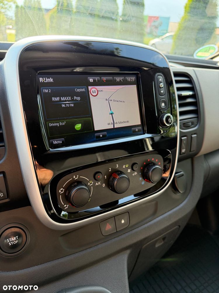 Renault Trafic - 19