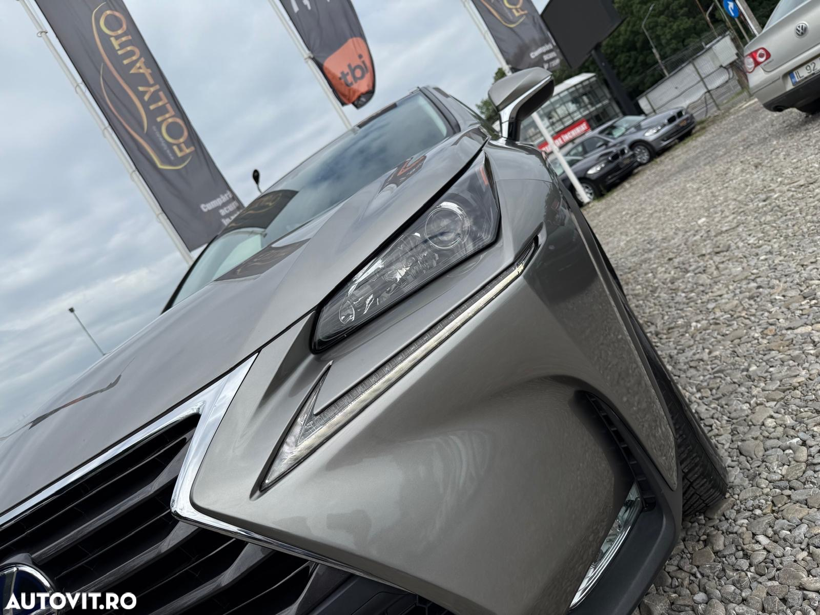 Lexus Seria NX 300h - 34