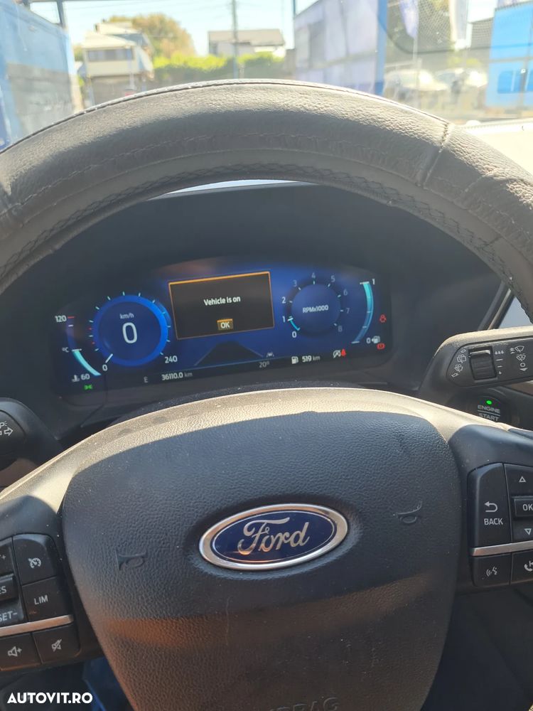 Ford Kuga 1.5 EcoBoost FWD Titanium - 4