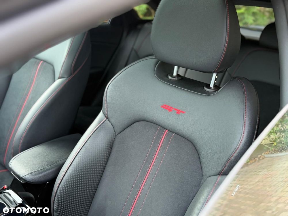 Kia ProCeed 1.6 T-GDI DCT7 OPF GT - 16