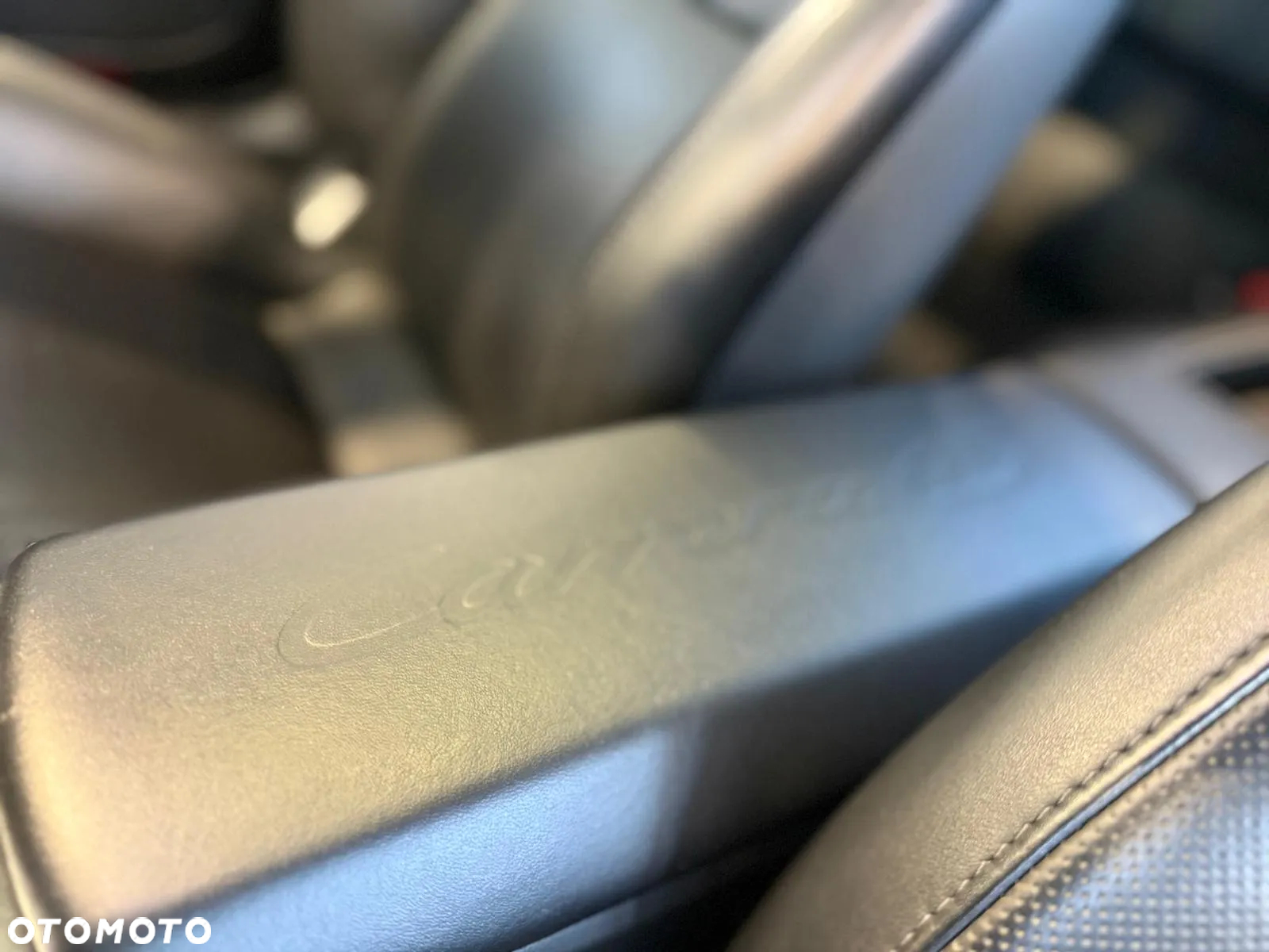 Porsche 911 Carrera 4S PDK - 9