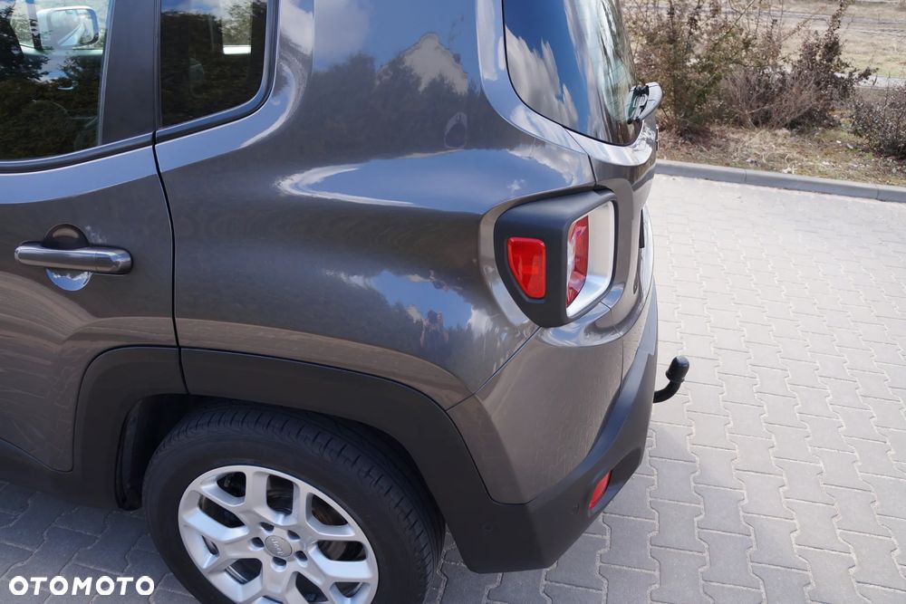 Jeep Renegade 1.4 MultiAir Limited FWD S&S - 29