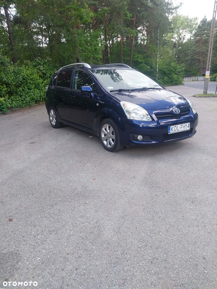 Toyota Verso - 3