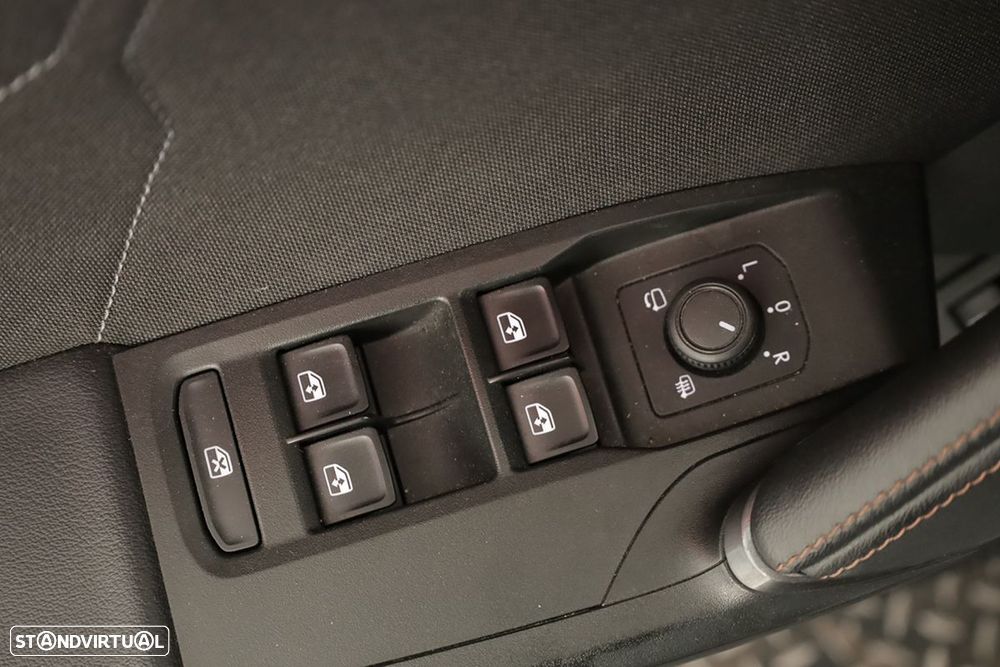 Cupra Formentor 1.5 e-Hybrid DSG - 20