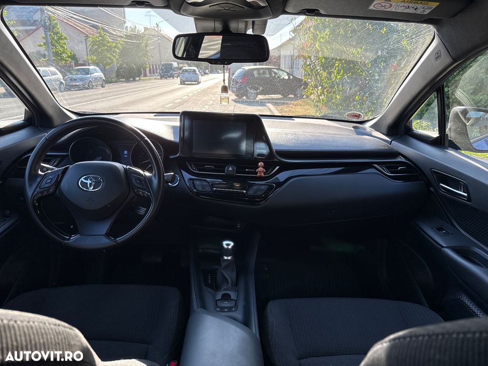 Toyota C-HR 1.8 HSD 4x2 CVT C-enter - 7